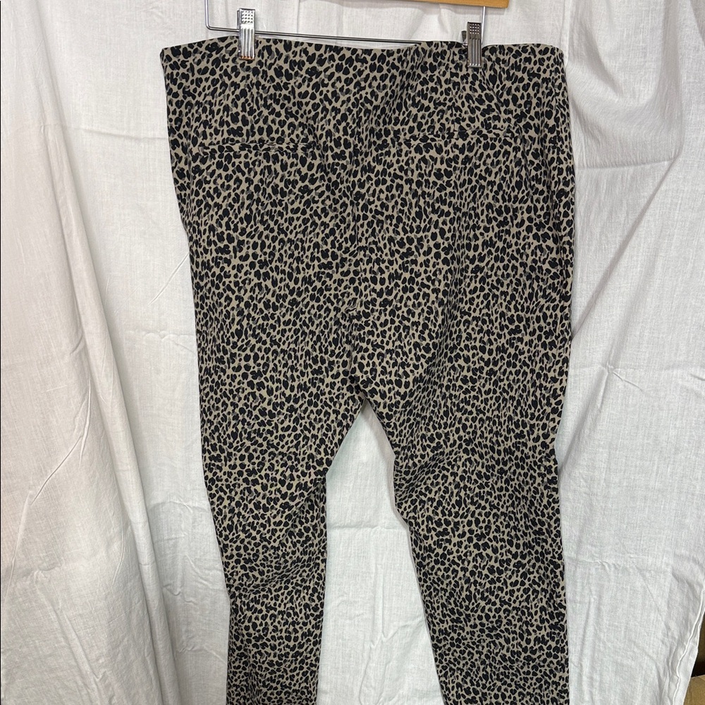 Leopard Print Leggings